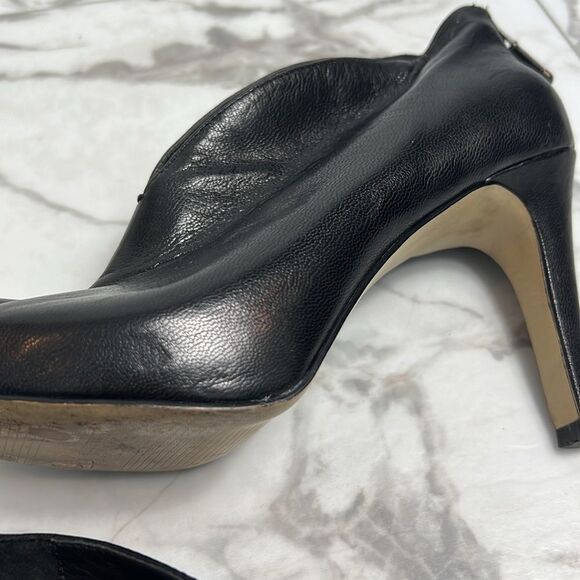 B. Makowsky Black Leather Nyle Shooties Size 7.5M - Picture 11 of 13